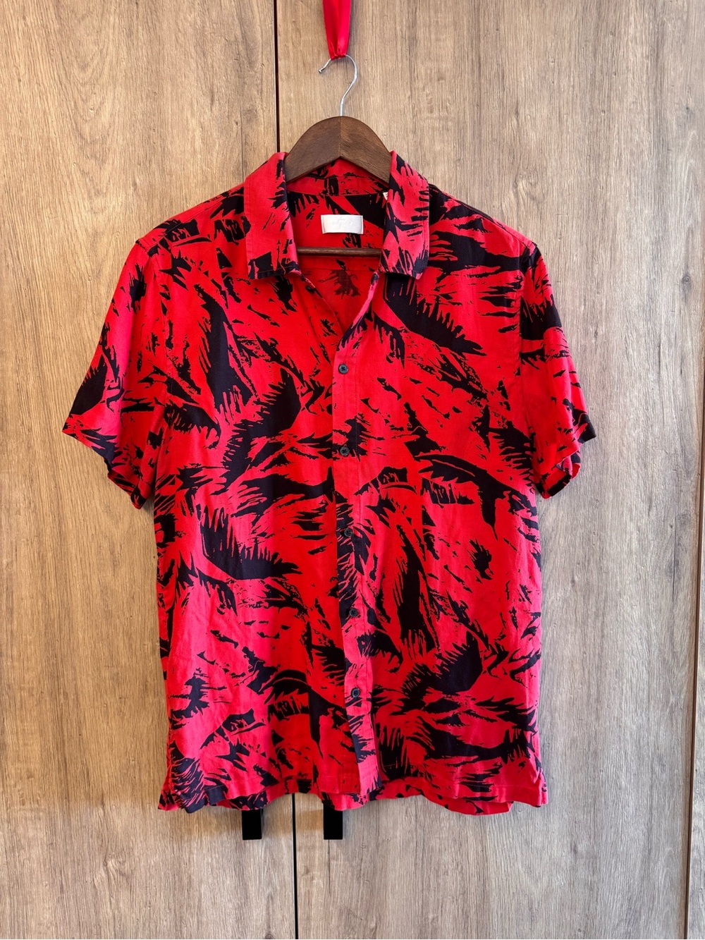 7 For All Mankind Men’s Red Black Bold Artsy Short-Sleeve Button-Down Shirt M